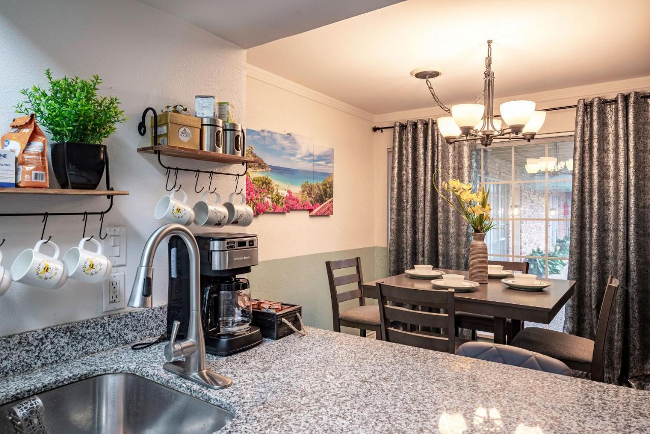 Lovely Comfort Uptown Condo For Houston Trip. Zewnętrze zdjęcie